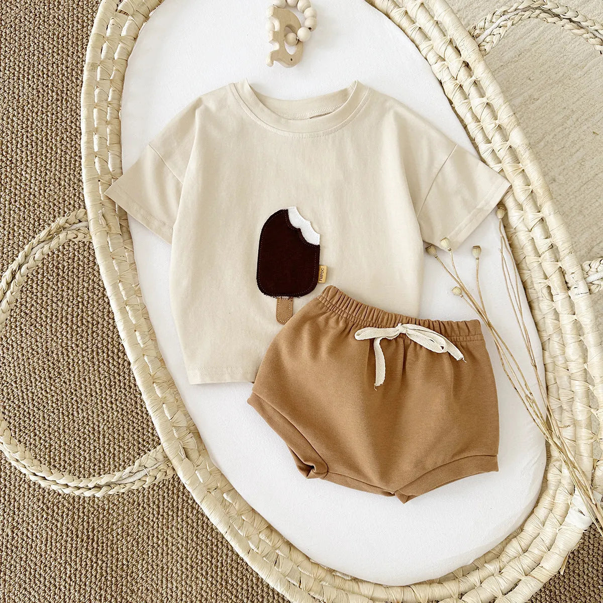 Girls' cotton shorts suit with ice cream patch in apricot, olive and white colours