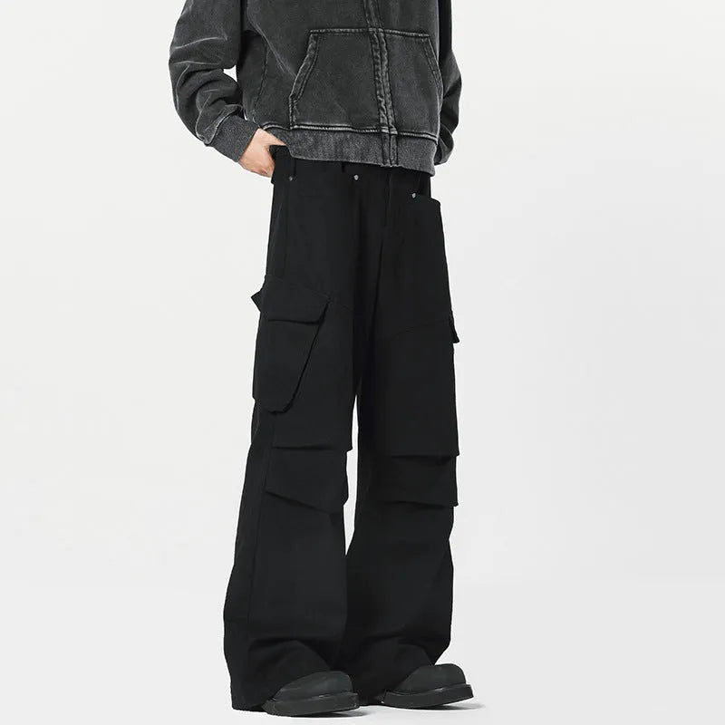 Men's straight-leg trousers in retro high street style with high waist and button-fly opening