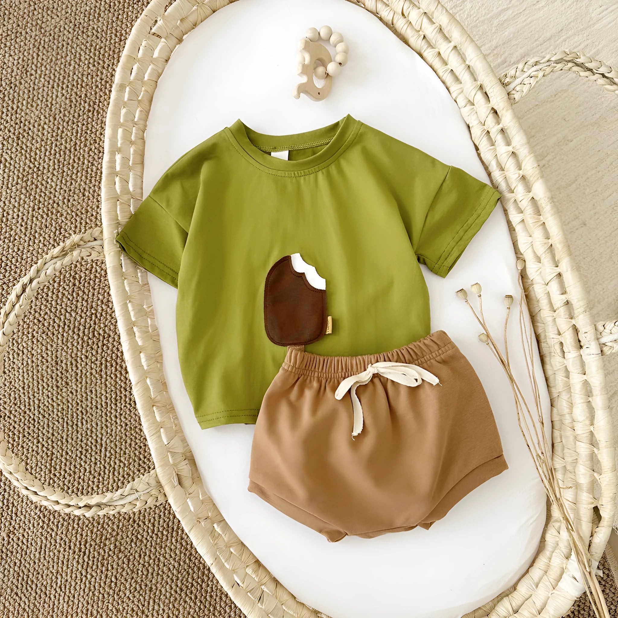 Girls' cotton shorts suit with ice cream patch in apricot, olive and white colours