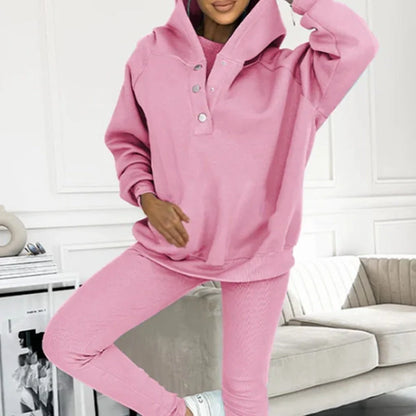 Women's 3-piece sports suit with hooded sweatshirt and slim trousers in various colours