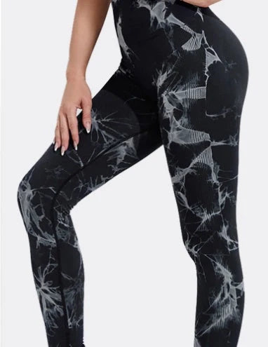 Women's seamless tie dye leggings with push-up design for fitness and yoga