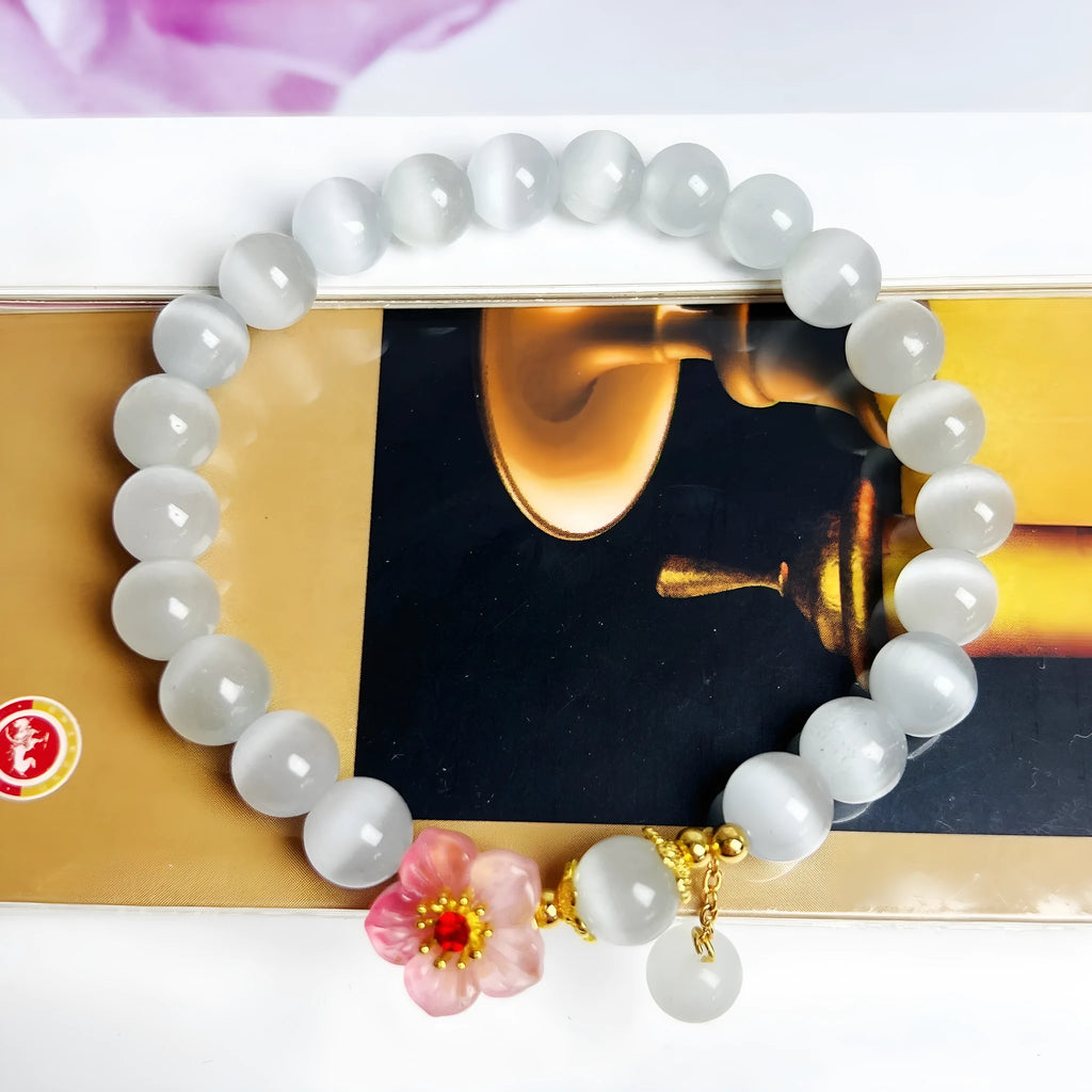 White opal flower beaded bracelet with glass and coloured glaze beads in Chinese style