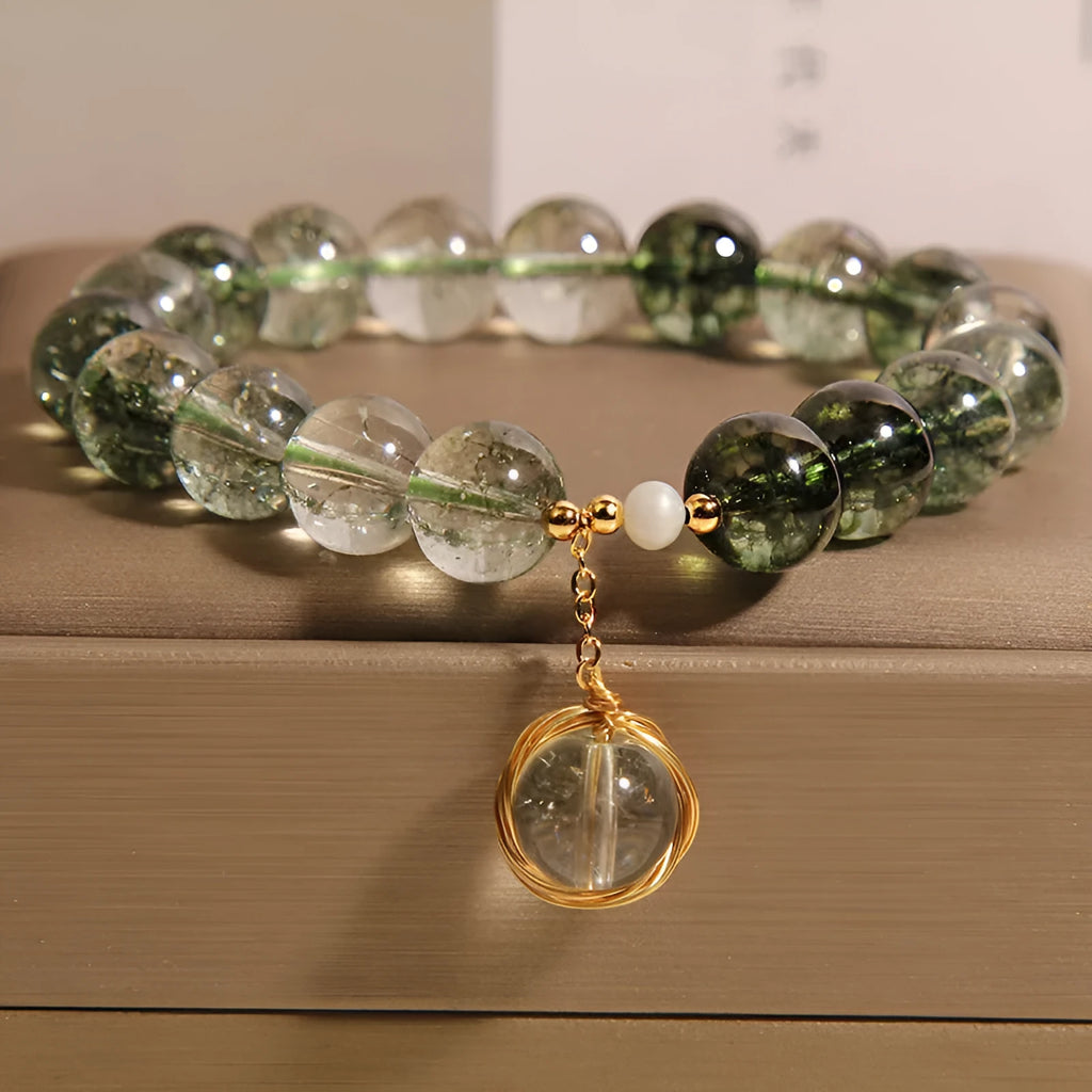 Green phantom quartz and chorite crystal bracelet for women in Japanese Korean style.