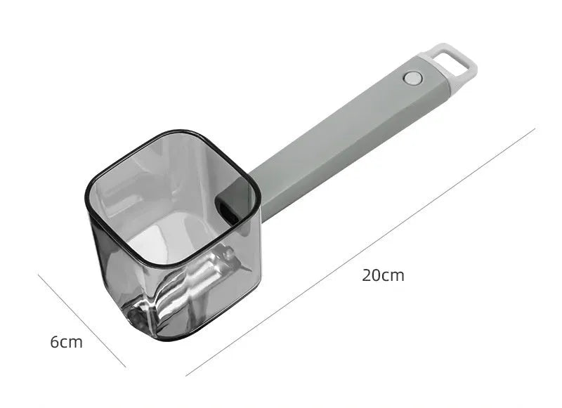 Stainless steel single-head vegetable peeler with PP handle in green, grey or red colours