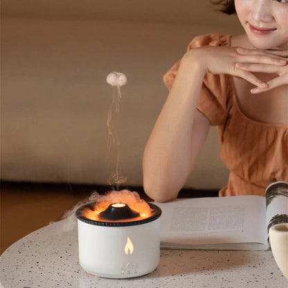Two-colour Spray Ring Volcano Humidifier in flame monochrome white with aromatherapy function