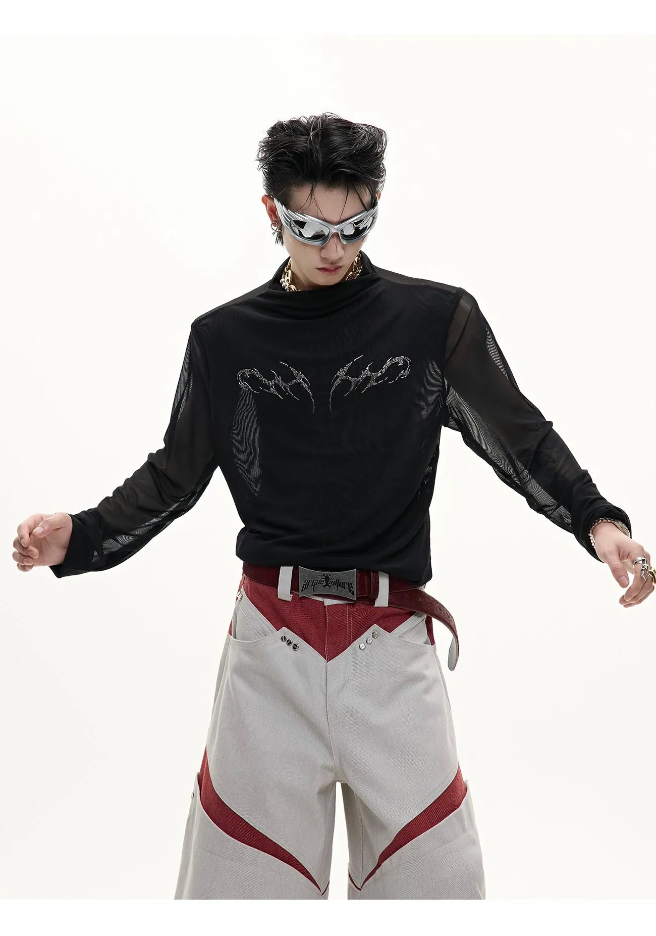 Men's black mesh bottoming shirt with long sleeves and slim fit design
