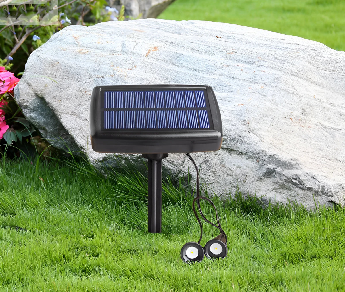 Solar LED lawn light with IPX4 protection and manual switch for outdoor garden lighting
