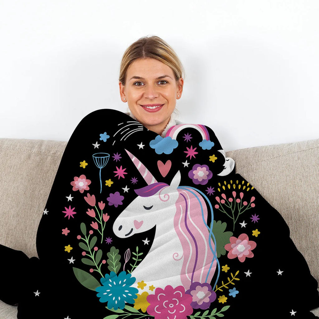 Soft flannel unicorn pattern blanket on black base, 75x100cm throw for sofa or outdoor use