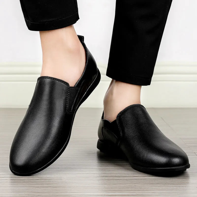 Men's black leather business casual shoes with round toe design