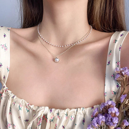 Double-layer pearls necklace with adjustable chains for summer wear
