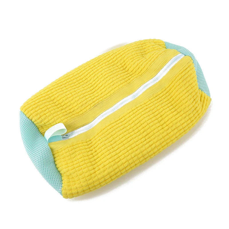 Reusable shoe wash bag with auto-lock zipper for washing machine cleaning