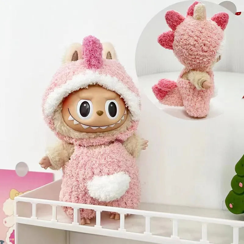 15cm doll clothes pendant in plush fabric, removable and washable, featuring a themed suit design for small dolls