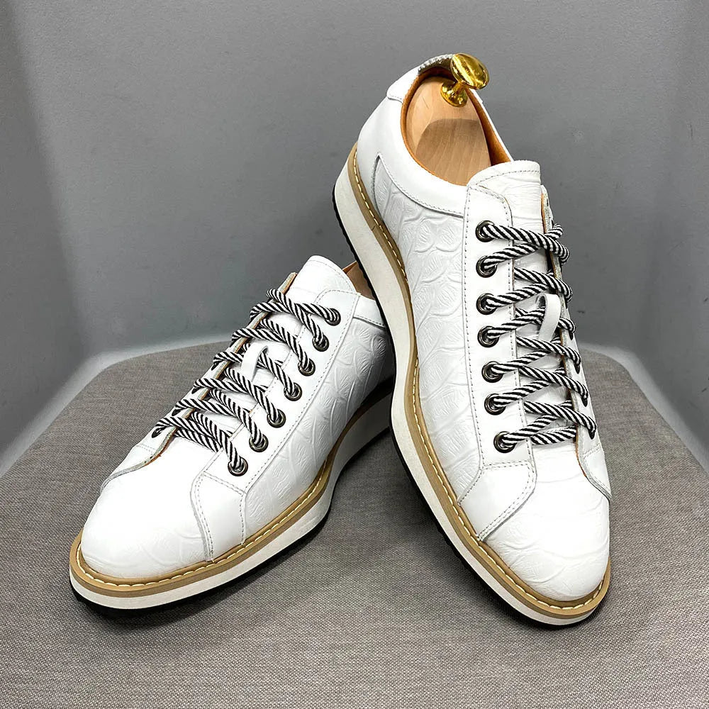 Men's pattern embossed handmade low-tube shoes with front tie closure in four colour options