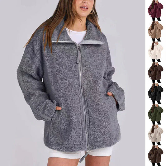 Stylish women's fleece zip-up jacket with pockets in various colours