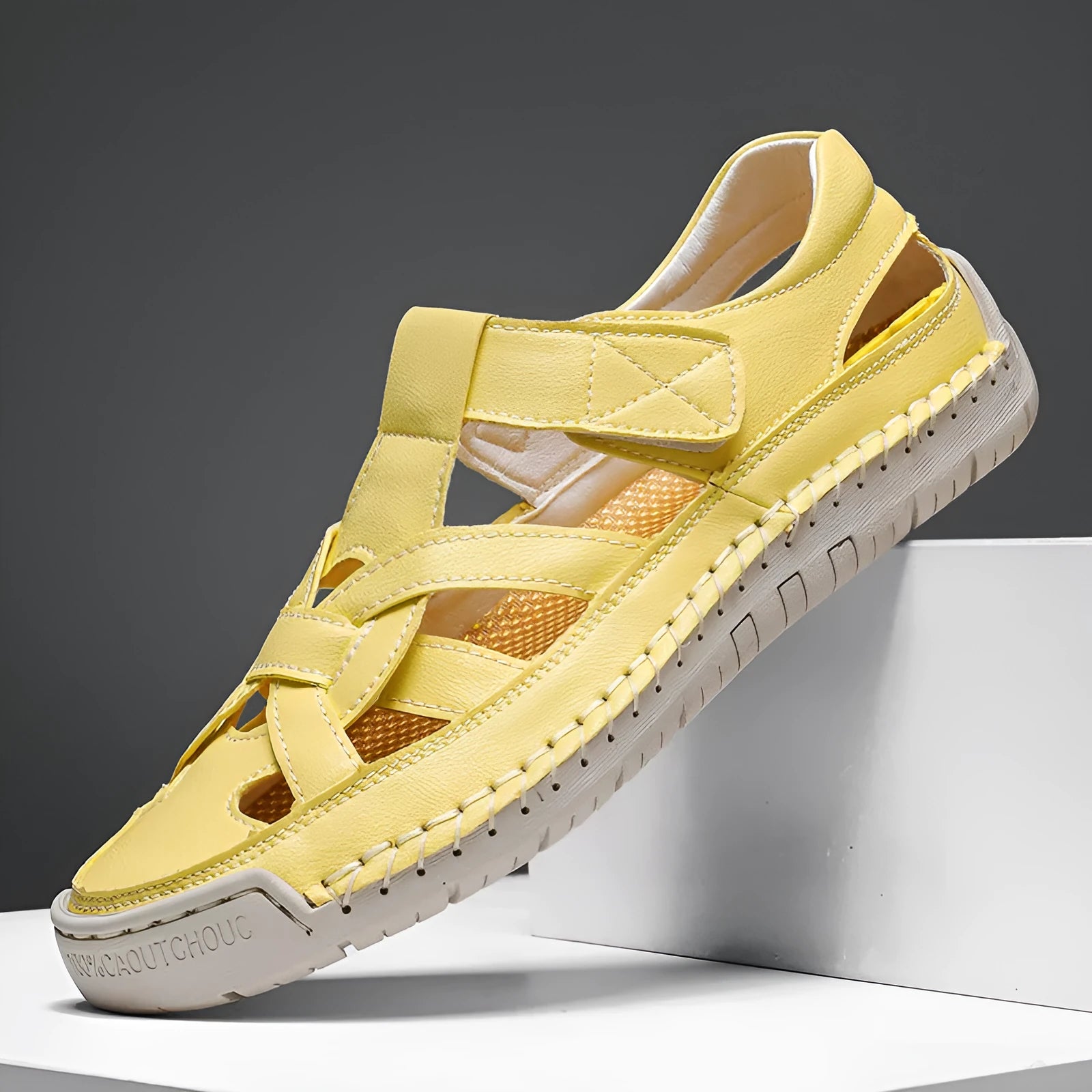 Women's lightweight casual sandals with velcro strap and non-slip rubber sole.