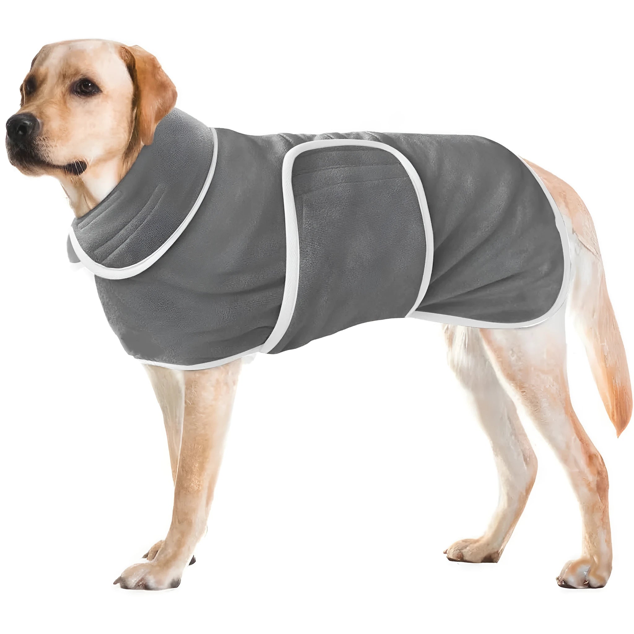 Super absorbent dog bathrobe towel outfit worn by a dog, showing sizes from XS to 3XL.