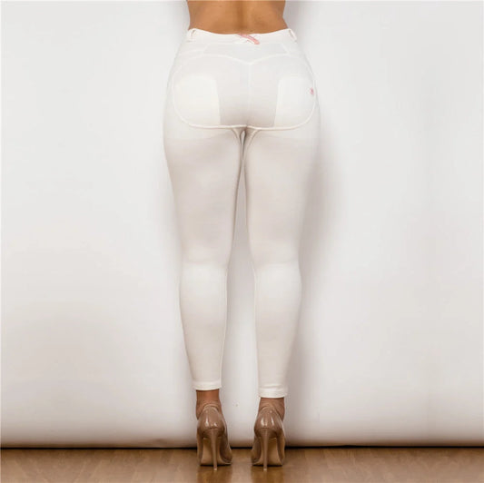 Shascullfites Melody Cotton Shaping Leggings for women in white, featuring booty lifting and anti-cellulite technology