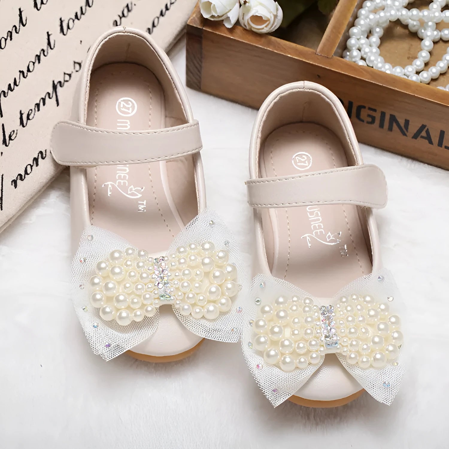 Girls' pearl bow leather wedding shoes, flat heel, Velcro closure, PU upper, beige white pearl colour
