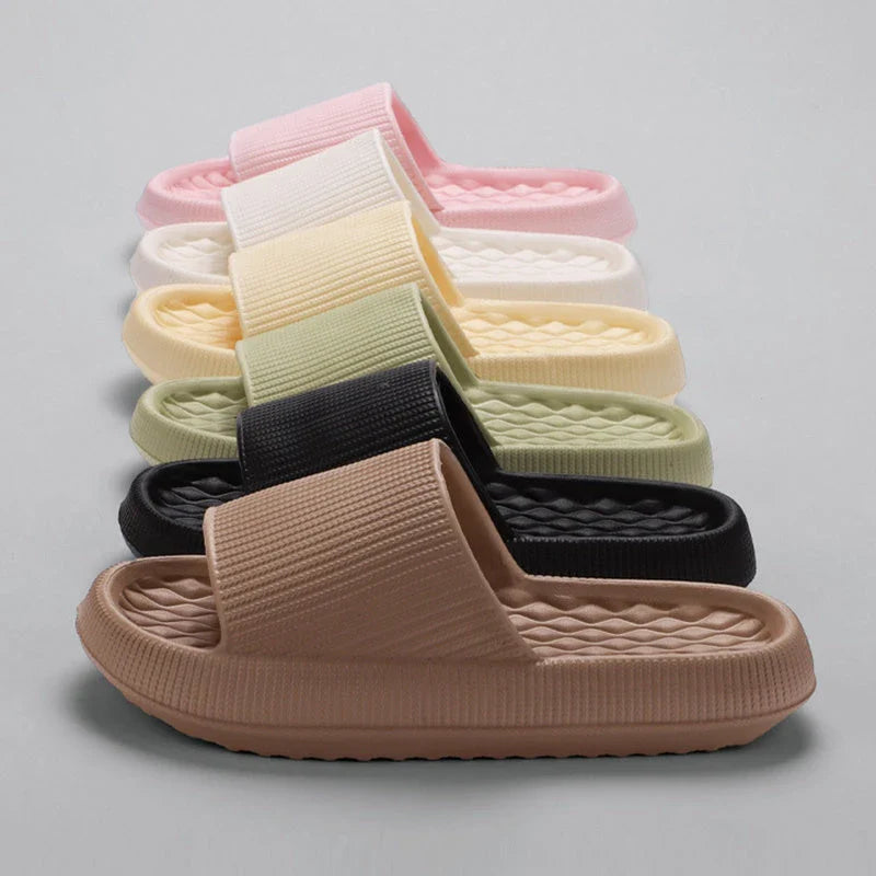 Stylish EVA slippers with rhombus stripe pattern for comfortable summer wear