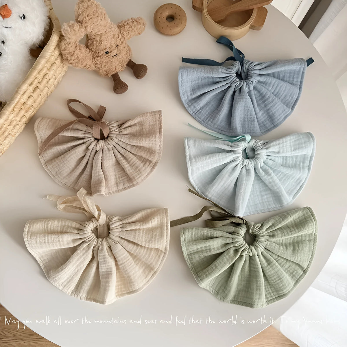 Pure cotton four-layer gauze lace saliva towel bib for babies 0-1 years old, available in multiple style options.