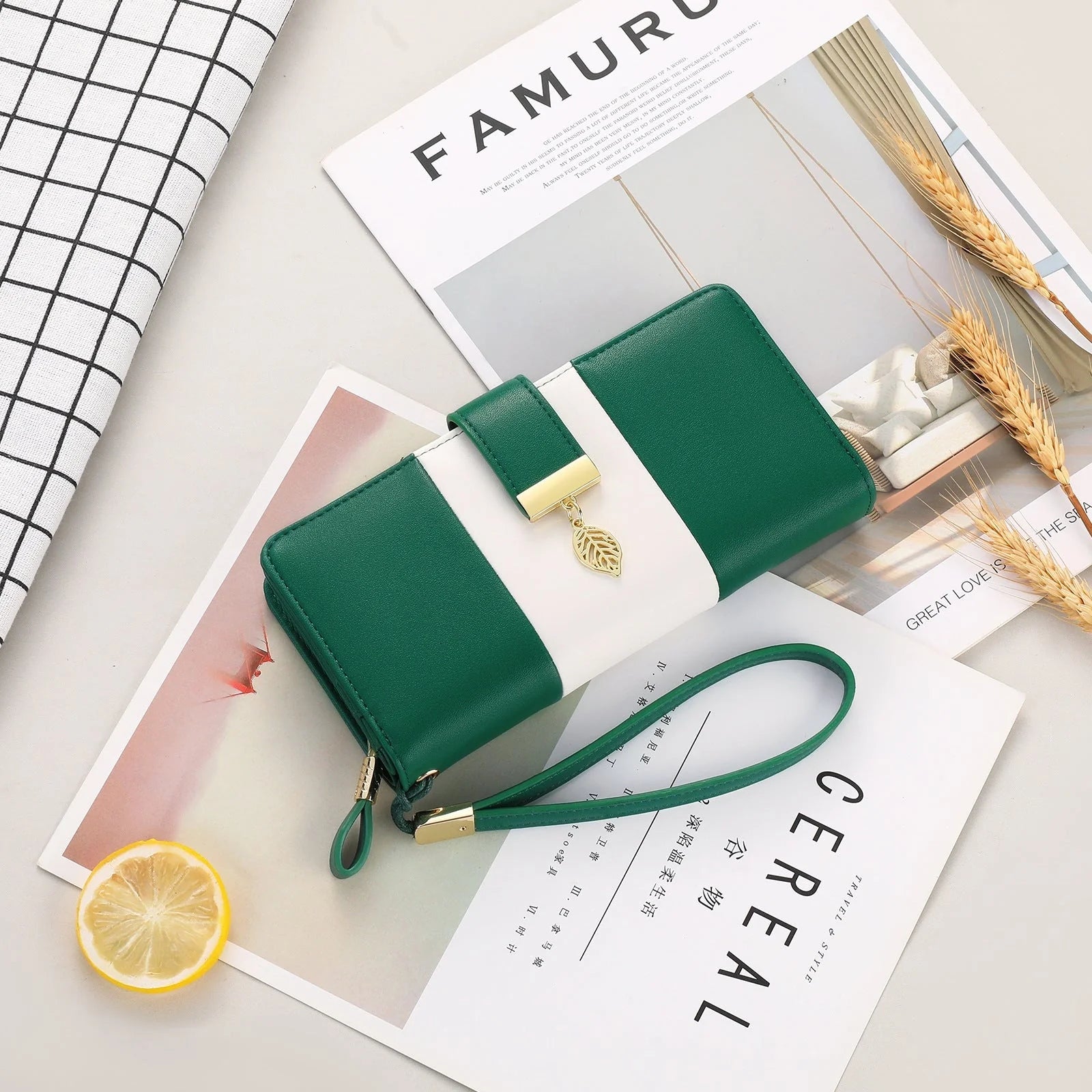 Anti-theft PU leather handbag in various colours with lock opening