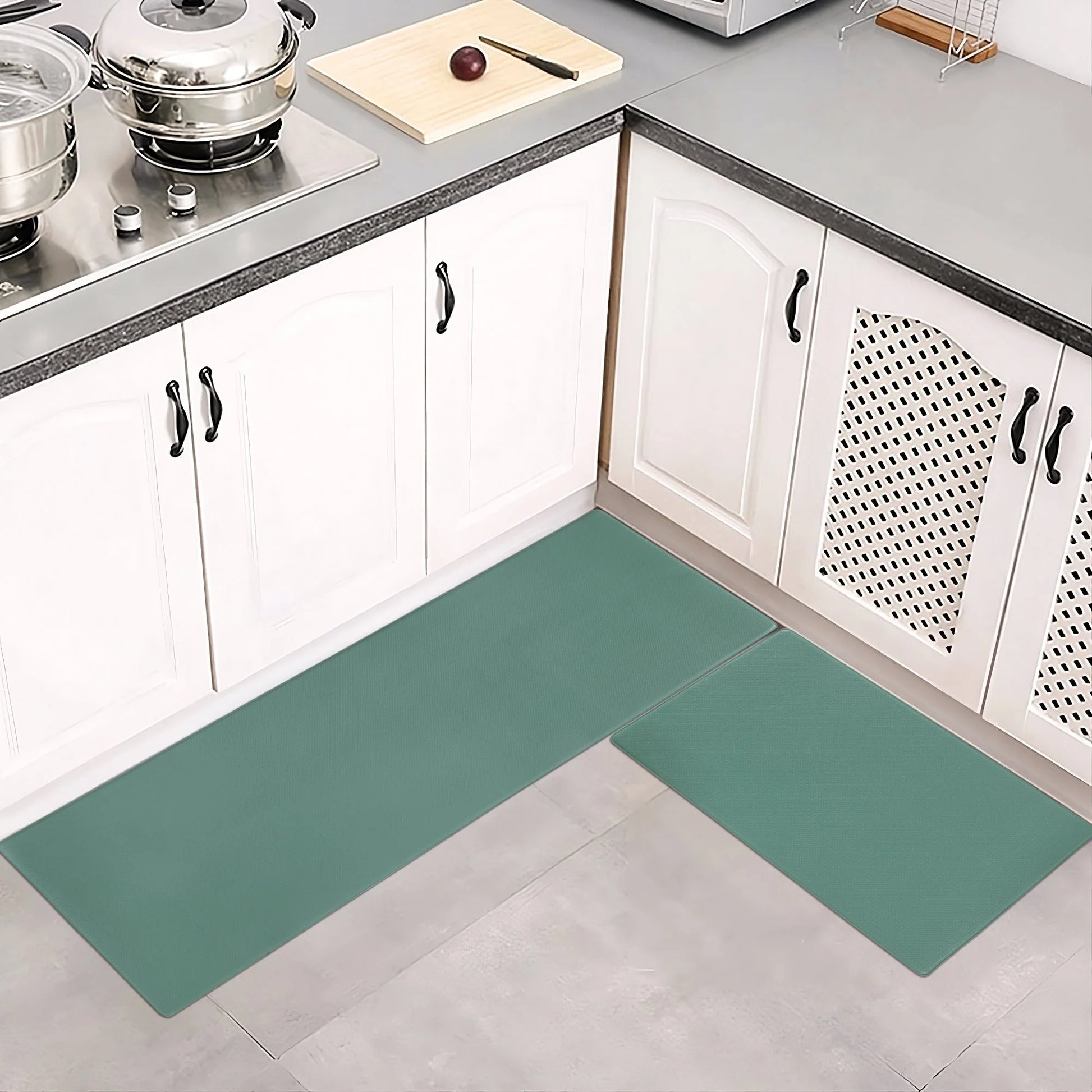 Non-slip kitchen floor mat set in grey, waterproof and easy to clean, dimensions 44x13x13cm