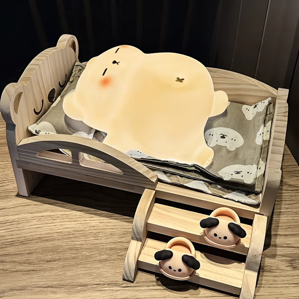 Mengshe Xiong Bao small silicone night lamp in snoring bear cartoon design with sleeping light
