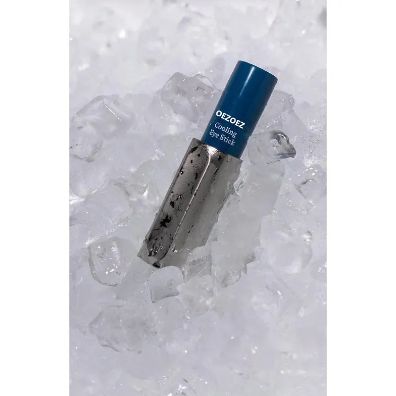 Cooling stick eye cream with hyaluronic acid and caffeine for under-eye moisturising and brightening, 10g stick