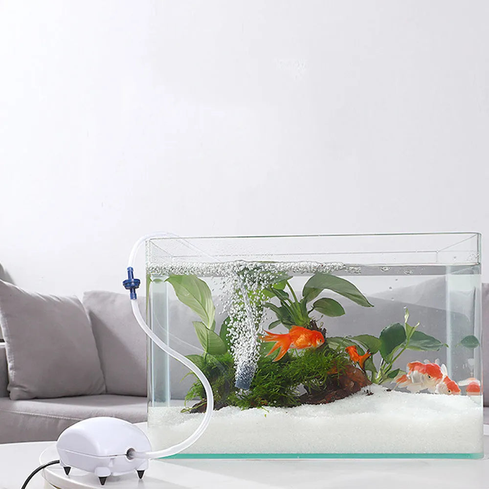 White aquarium silent oxygen pump 2.5W 1.8L/min with EU plug for fish tank aeration