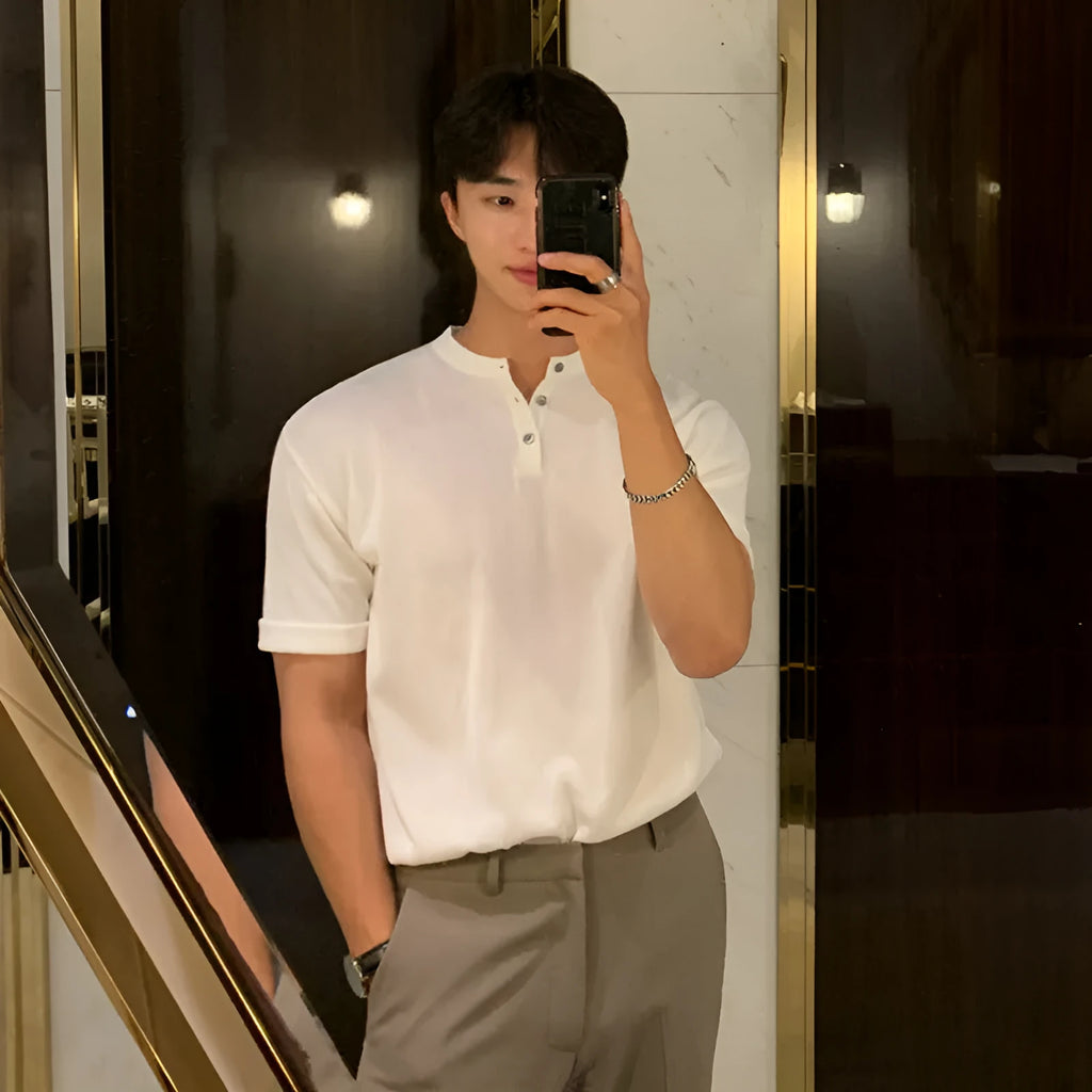 Men's black short-sleeved slim-fit knitted shirt with ice silk polyvinyl alcohol fabric