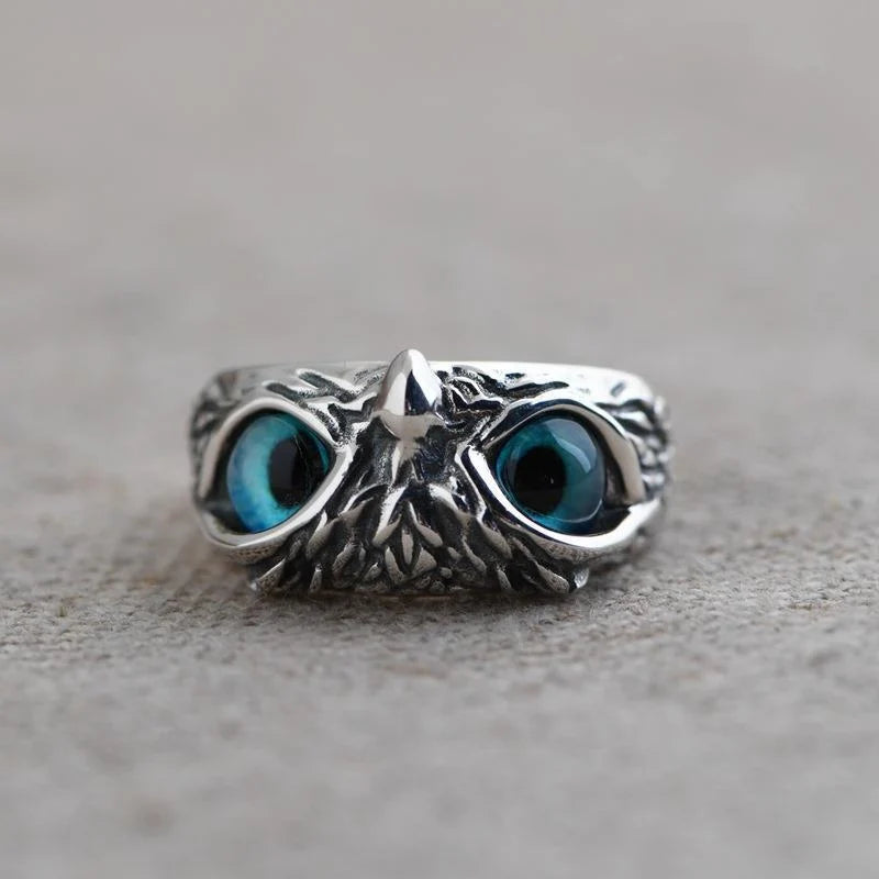 Vintage demon eye owl ring in sterling silver with adjustable opening