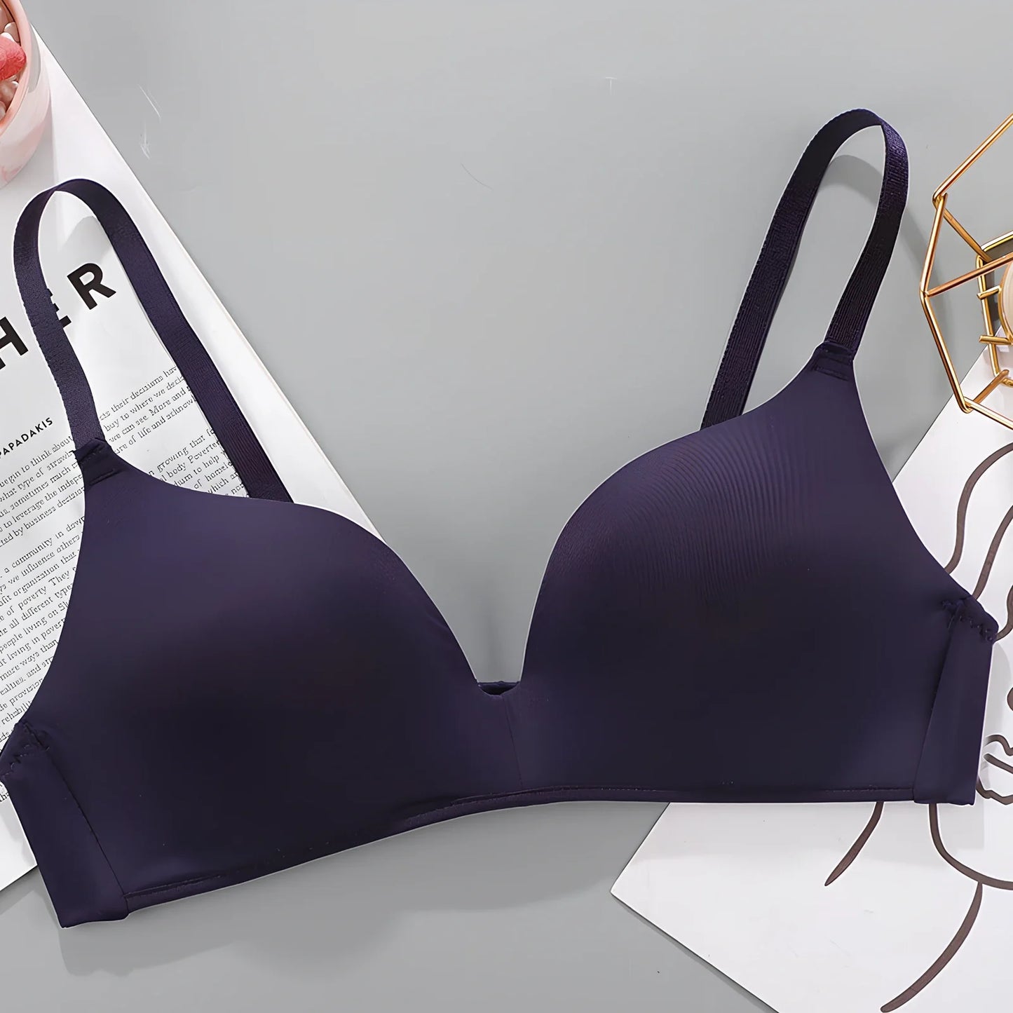 White breathable gather bra with detachable straps, 3/4 cup, seamless one-piece design for women