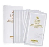 Crystal Gold Collagen Mask with golden jelly formula in packaging showing 60ml content