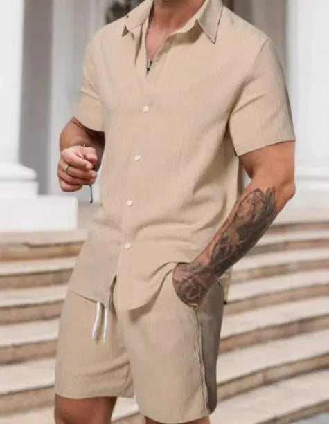 Men's striped casual suit with short sleeve shirt and matching shorts in polyester fabric