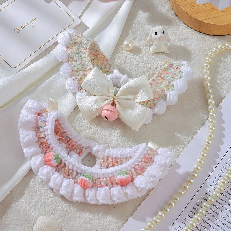 Handmade wool woven cat collar with embroidery decoration for British Shorthair kittens in cartoon style