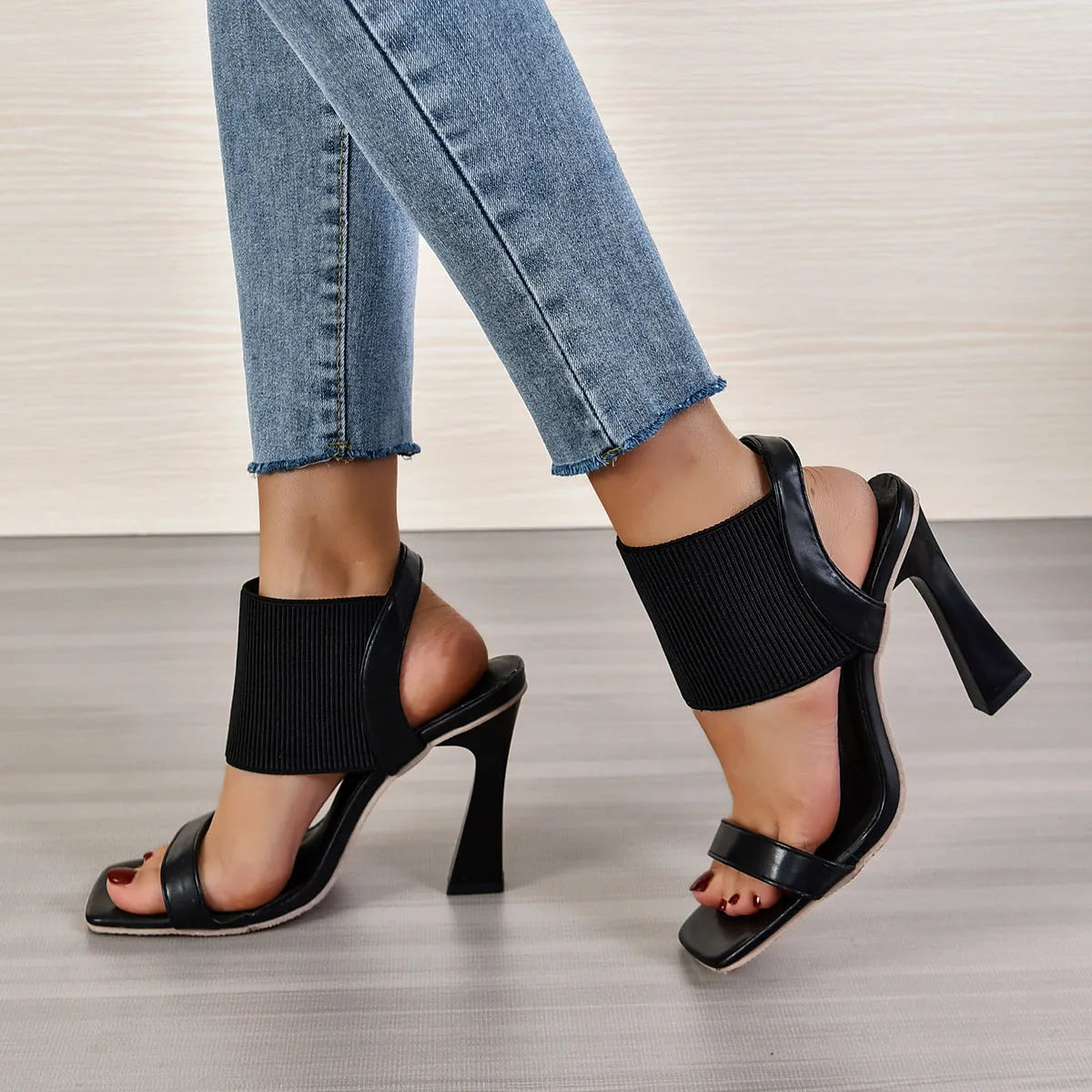 Women's black high heel sandals with elastic straps, PU leather uppers and rubber soles