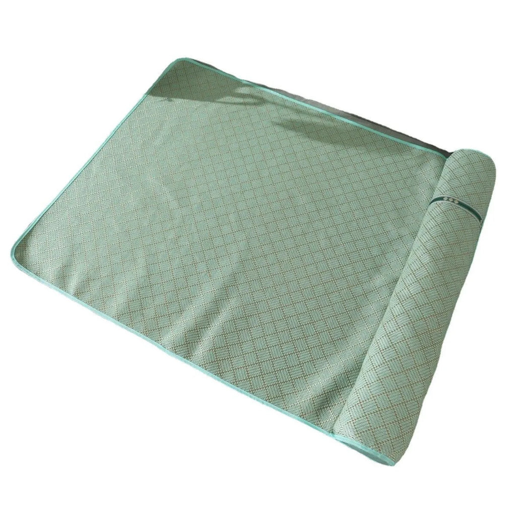 Large dog mat in Golden Green for summer kennel use, XL size 80x65x7cm