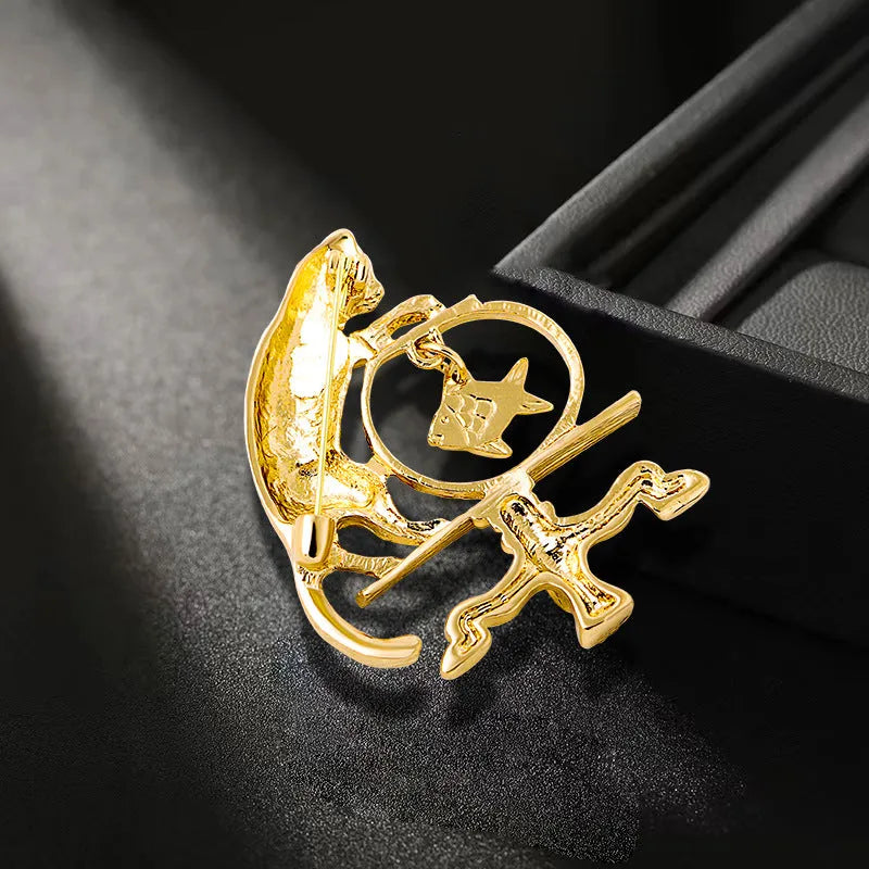 Baroque style metal texture alloy brooch in DW0303 colour for men, shown on a neutral background.
