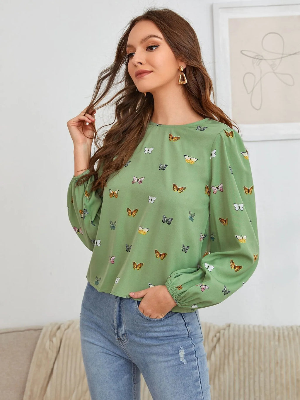 Women's green long-sleeved shirt with white butterfly print, loose fit
