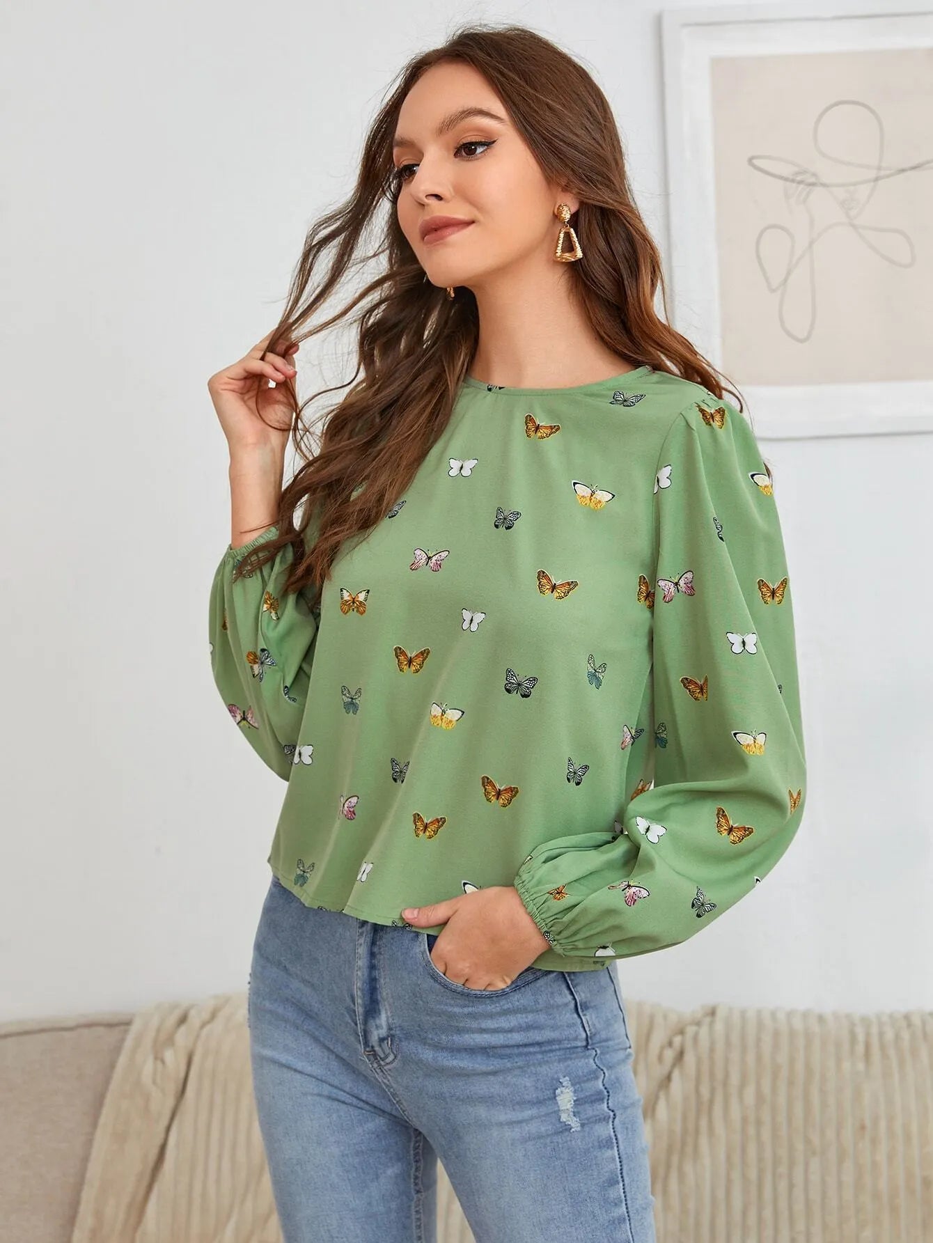 Women's green long-sleeved shirt with white butterfly print, loose fit