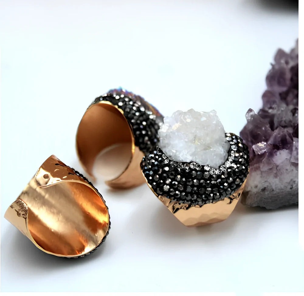 Geometric agate crystal ring in blue, featuring 2-3cm natural stone on adjustable band for everyday wear