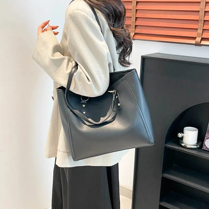 Korean style square horizontal shoulder underarm bag in PU leather with a sandwich pocket.