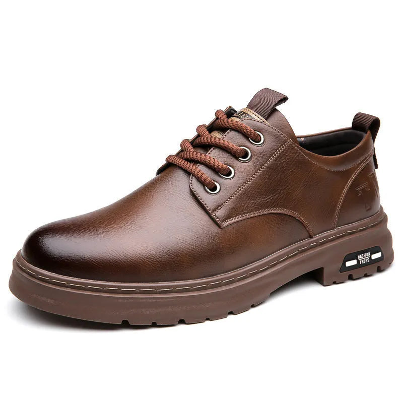 Retro men's casual leather shoes with round toe and flat square heel in black or brown colours