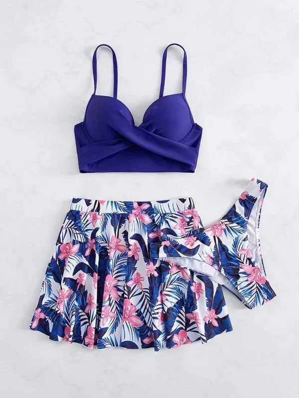 Women's high-waisted bikini swimsuit three-piece set in polyester fabric covering belly area