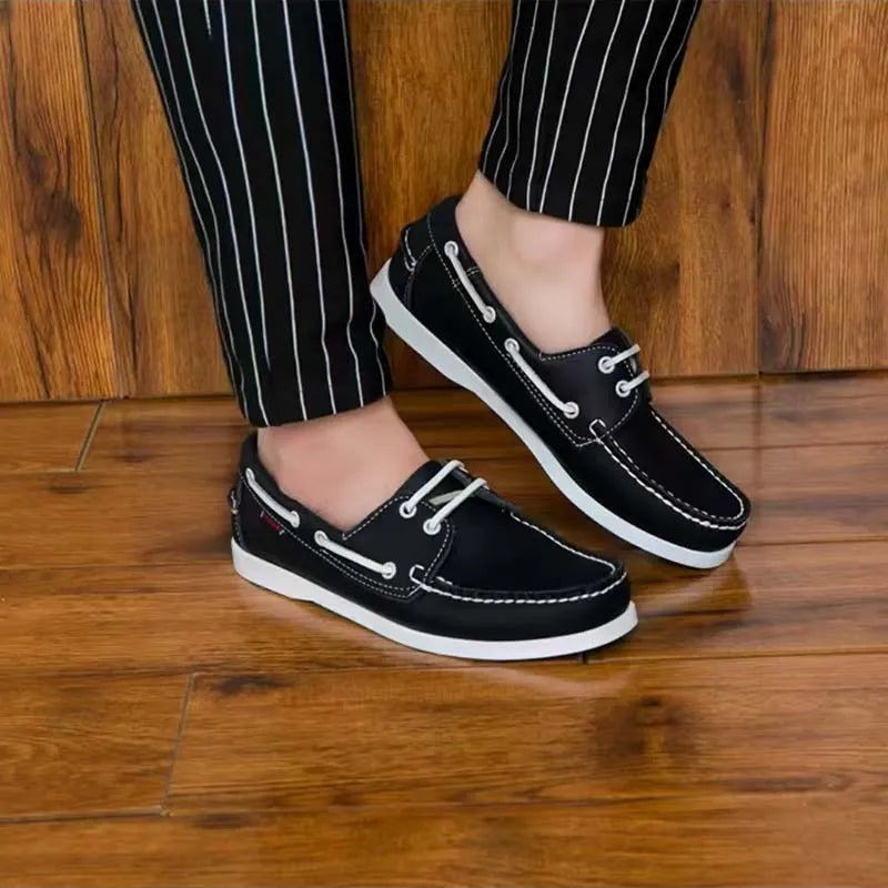 Men's flat-heel casual shoes with round toe in artificial PU, shown in solid colour options.