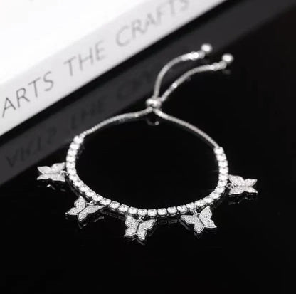 Multi Butterfly Bracelet with adjustable pull and zircon details in silver