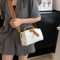 Summer all-matching shoulder messenger bag in PU with visible stitching, outer slit pocket, horizontal square shape, available in five colours