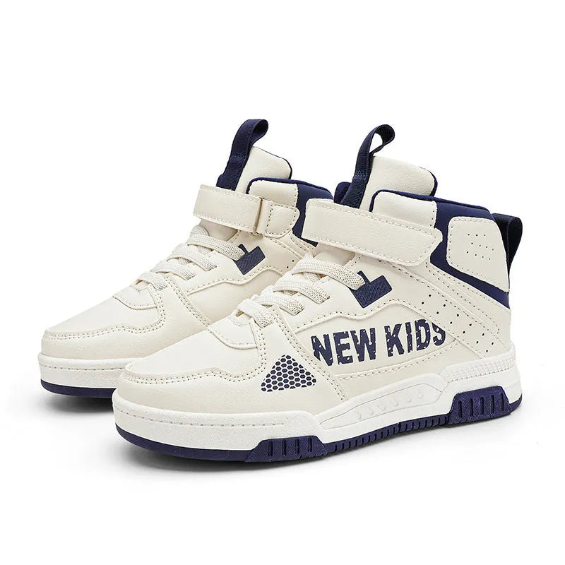 Children's unisex outdoor sneakers with buckle closure and letters pattern in beige green