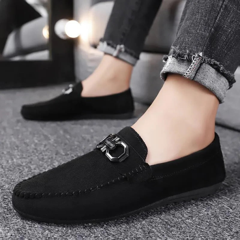 Men's black and grey suede casual shoes with rubber sole in sizes 39 to 44