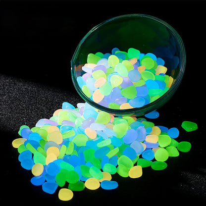 100pcs Glow-In-The-Dark Decorative Pebbles for Outdoor Oasis Decoration, Garden, Fish Tank, and Landscaping